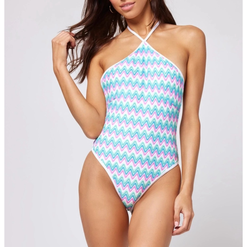 NEW L'Space Mirabella Woman’s one Piece Swimsuit M White Blue Purple White